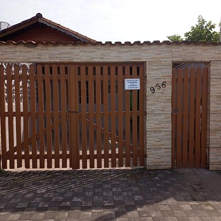 Casa Com Piscina Em Mongagua Villa Eksteriør bilde